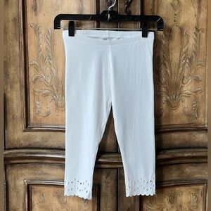 H&M Girls NWOT White Stretch Capri Leggings Eyelet Trim Size 8